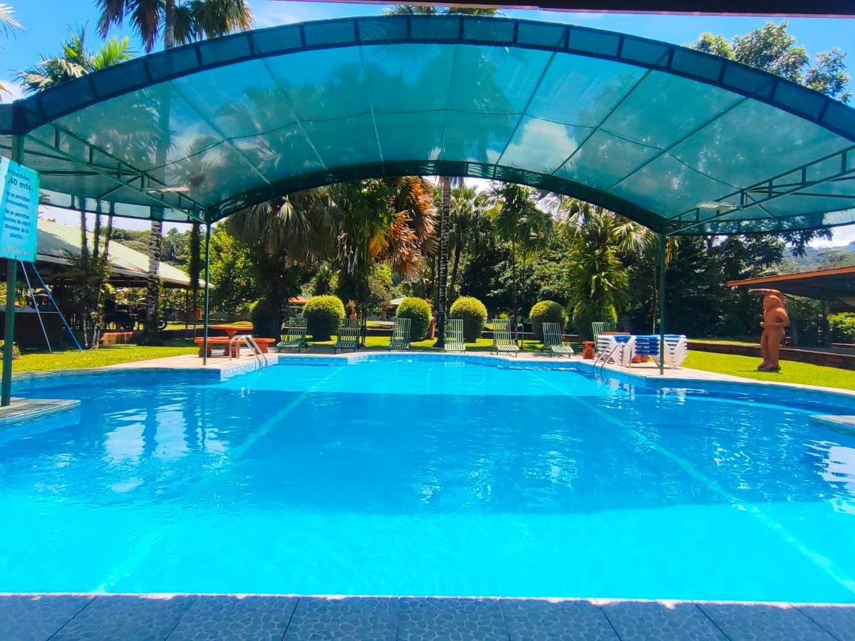 Apartahotel Playa Luna Увита Екстериор снимка