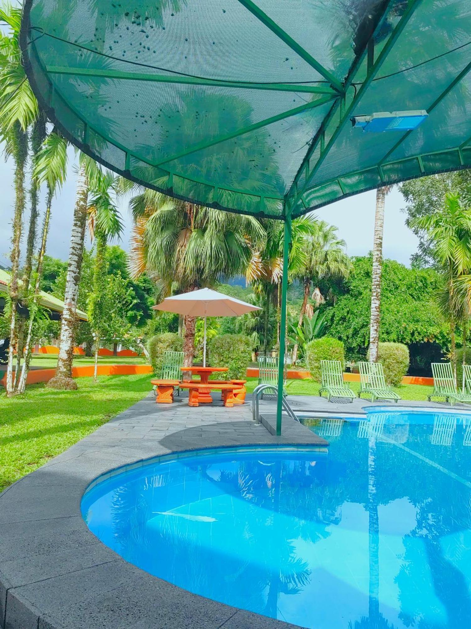 Apartahotel Playa Luna Увита Екстериор снимка