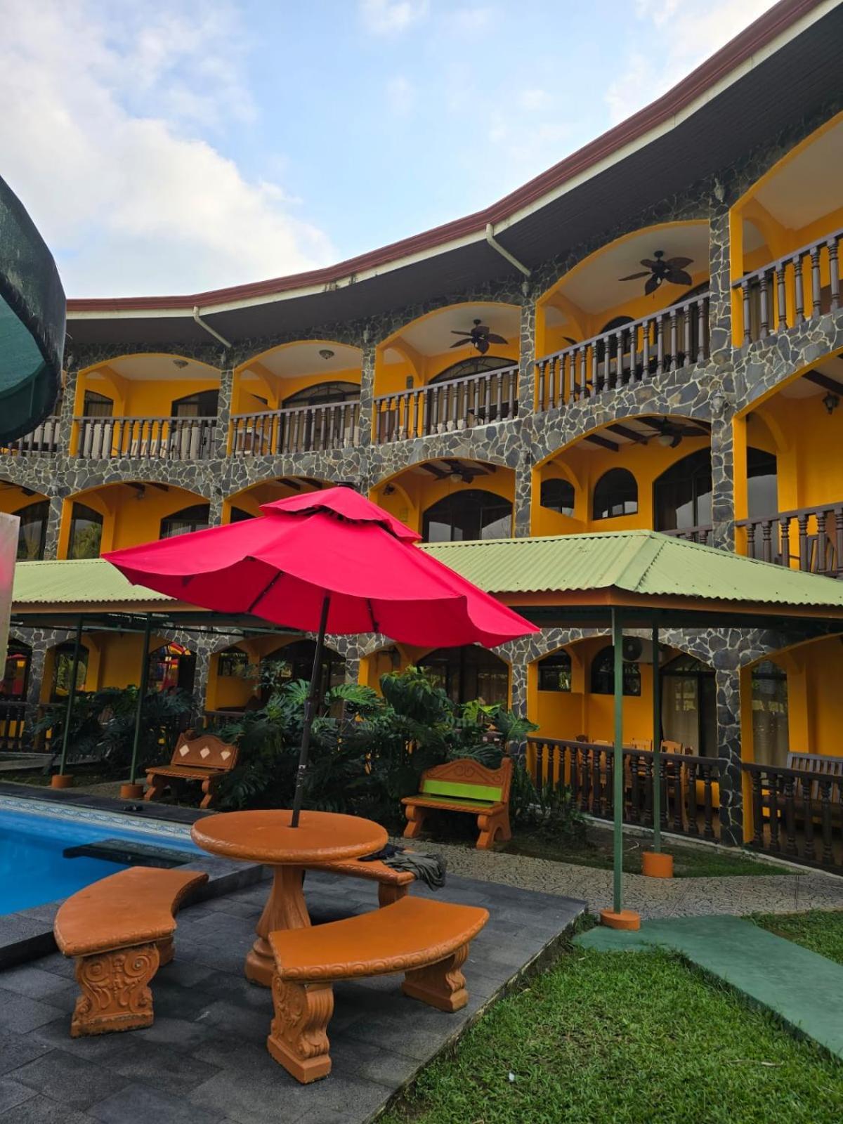 Apartahotel Playa Luna Увита Екстериор снимка